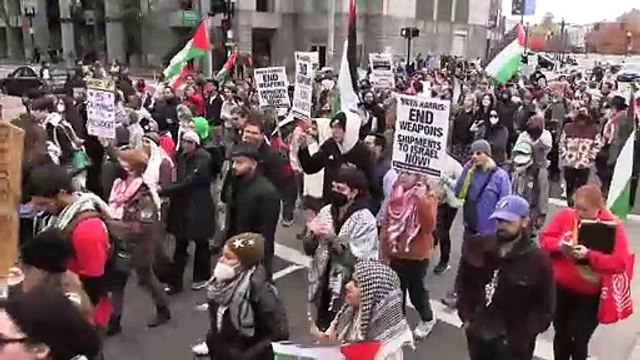 تظاهرة مؤيدة للفلسطينيين تحت شعار لا تصويت للإبادة عشية الانتخابات الأميركية
