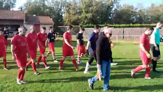 L'ENTRÉE DES JOUEURS ST CYR FCF VS AS DU PIC DIMANCHE 03 NOVEMBRE 2024