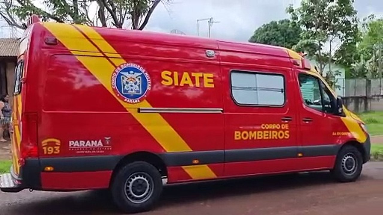 Adolescente de 14 anos fica ferido ao cair de bicicleta no Santa Felicidade