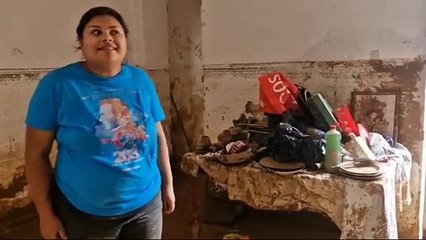 Familia hondureña pide ayuda tras perder todo por DANA en Valencia