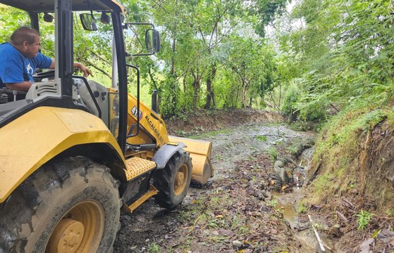 Varias comunidades se mantienen incomunicadas en Ocú por deslizamientos de tierra