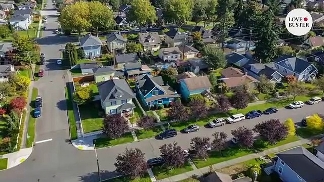 A Red String Connected Two Strangers _ LoveBusterShow - LOVEBUSTER (360p, h264, youtube)