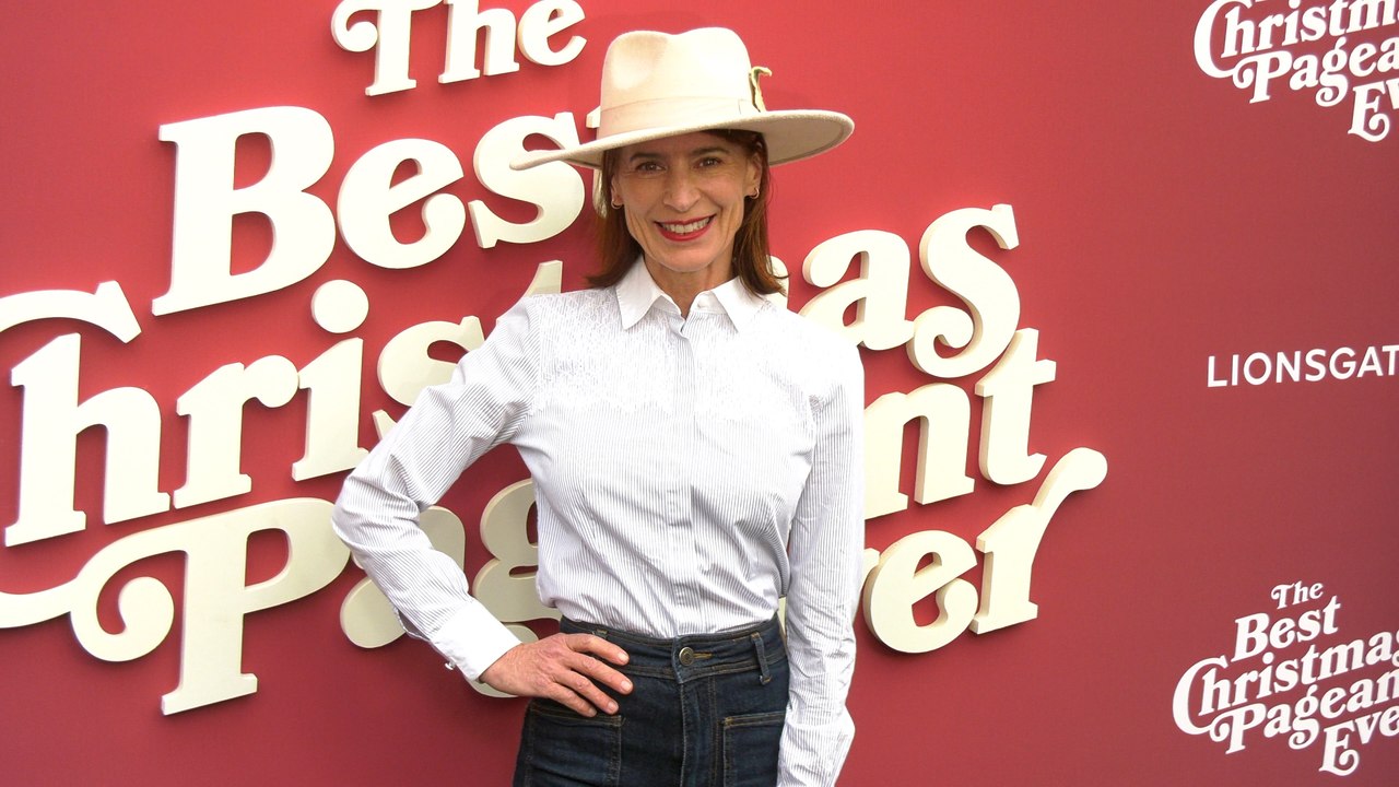 Perrey Reeves attends "The Best Christmas Pageant Ever" world premiere red carpet event