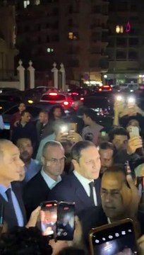 جمال وعلاء مبارك يقدمان واجب العزاء في مصطفى فهمي