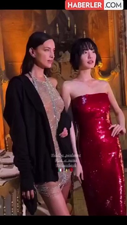 Dünyaca ünlü model Irina Shayk, katıldığı etkinlikte tül elbisesi ile göz kamaştırdı