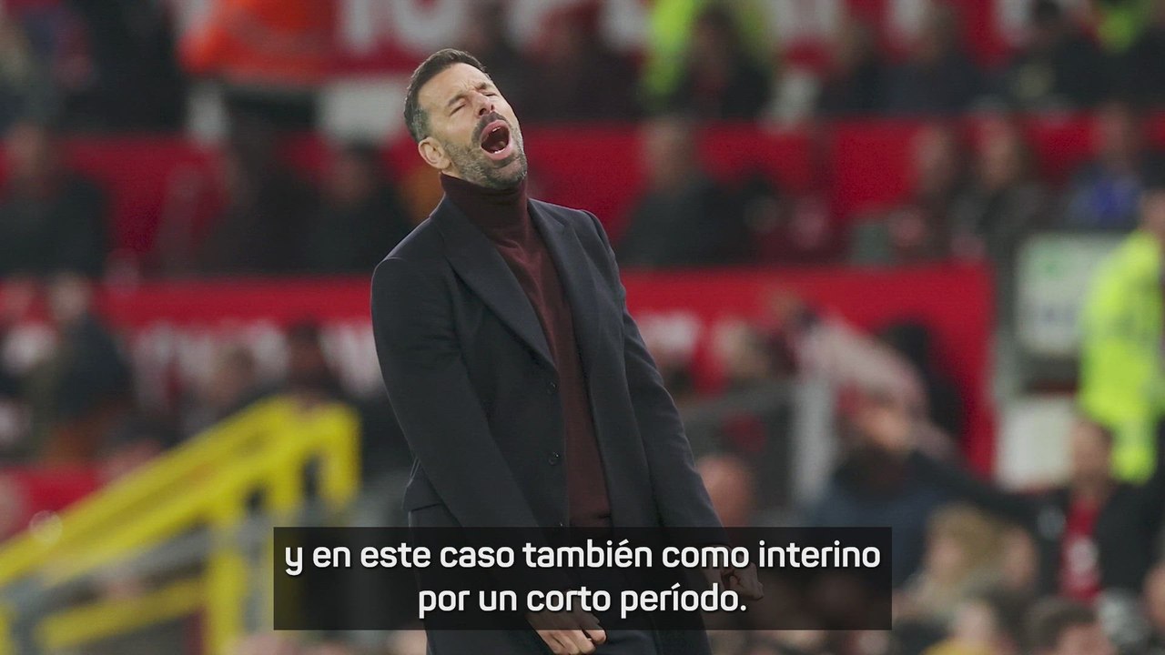 Ruud Van Nistelrooy habla sobre su sustituto en el banquillo del Manchester United