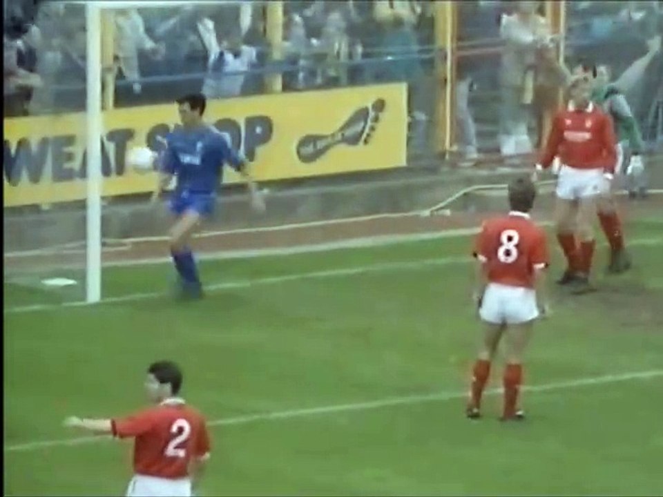 Wimbledon v Nottingham Forest 21101989 video Dailymotion