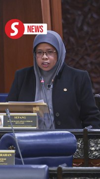 Local councils urged to employ arborists by 2030