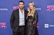 Jesse Metcalfe says dating someone outside of show business is a 'good balance' for him