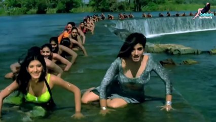 Raveena Tandon's Milky Thigh Showing Rare Video 90's Classic Bollywood Scenes