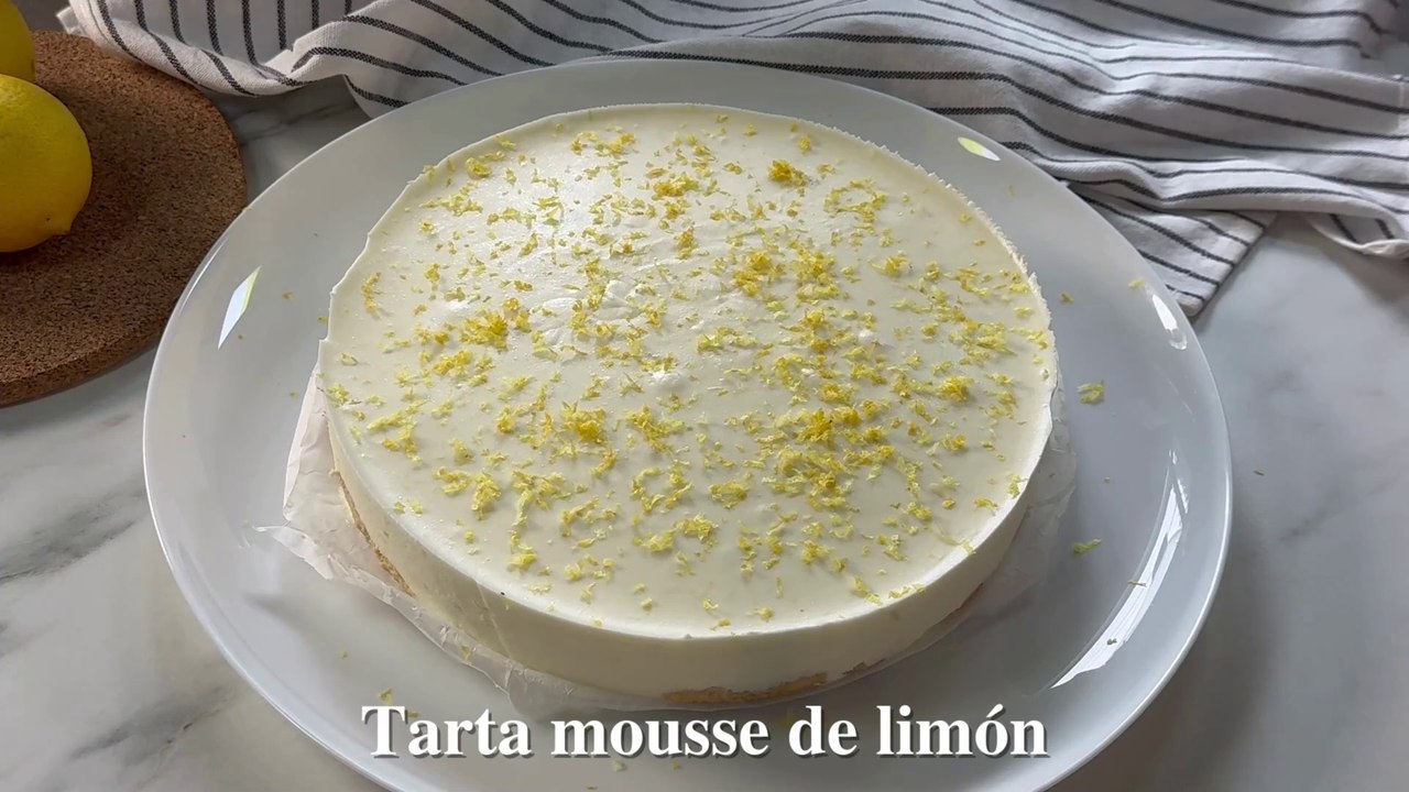 Tarta mousse de limón