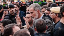 Los Reyes De España, Recibidos Con Barro E Insultos En Su Visita A Valencia