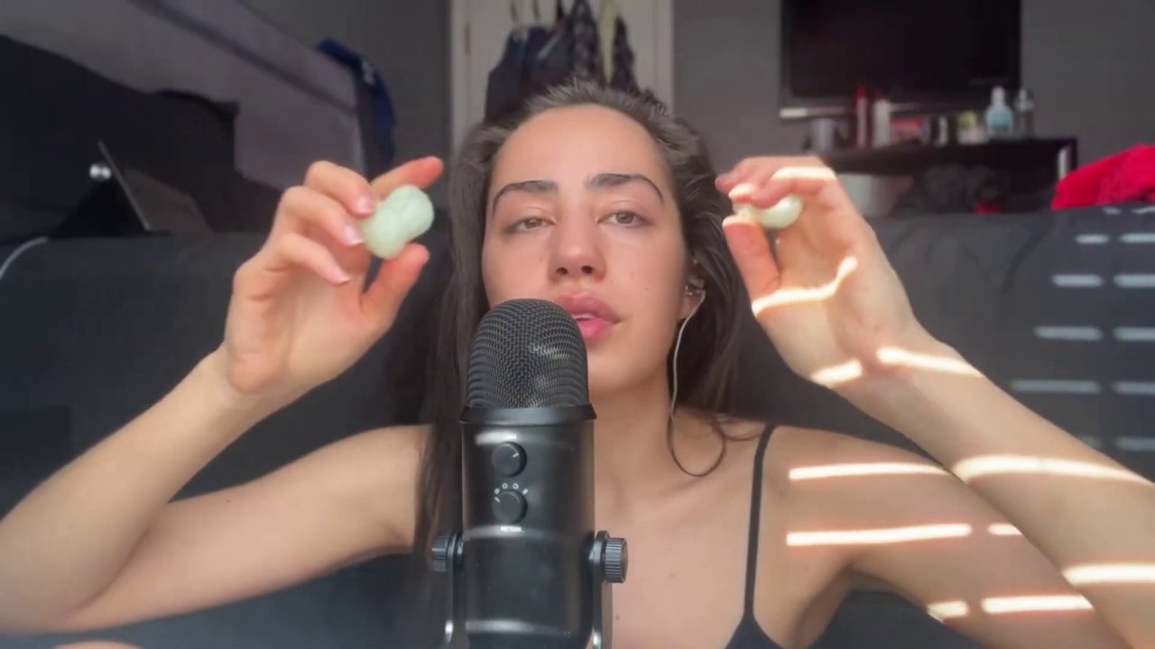 ❤️Perfect ASMR Brain Massage❤️ Tingly Mouth sounds for Relaxation