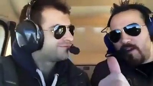 In volo sul Gran Sasso, l'Imperatore d'Abruzzo innevato