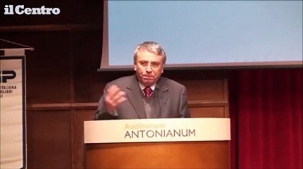 Notaio pescarese anti-Renzi: scatta la protesta