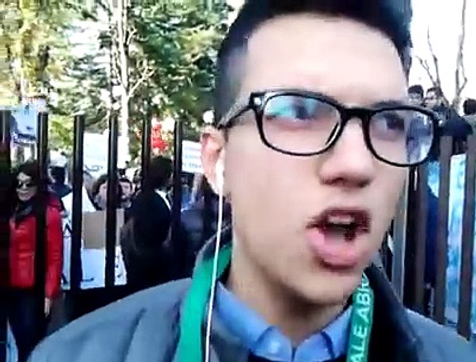 "Senza mensa addo se magna", la protesta degli universitari aquilanii