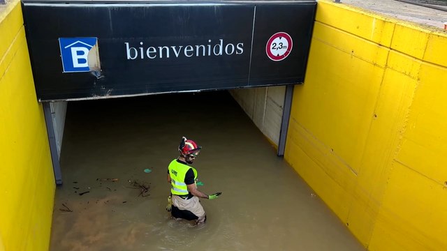 Inondations à Valence : un parking submergé inquiète les autorités