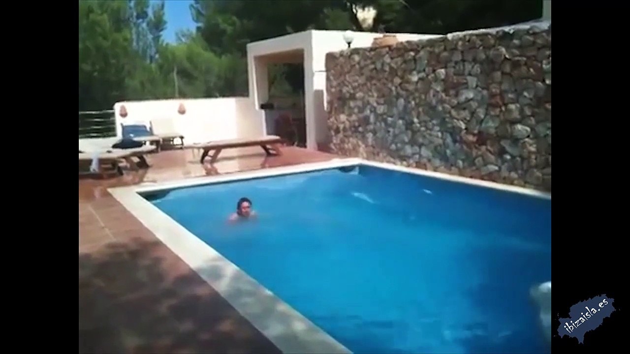 Balconing en Ibiza