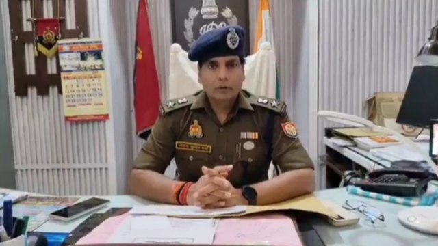 Video: इटावा में सड़क दुर्घटना में दरोगा की मौत, क्या कहते हैं एसएसपी?