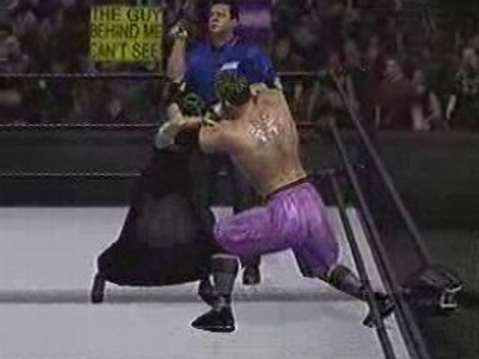 The Devine Rat vs. SuperXero