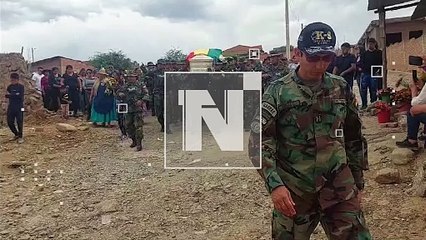 Entierran al subteniente de la Felcn que fue atropellado en el Trópico de Cochabamba