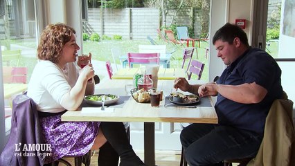 Flavie et Valentin (L'amour est dans le pré) pas très glamour pour leur premier rendez-vous