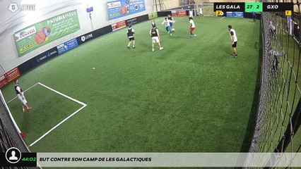 But contre son camp de Les Galactiques