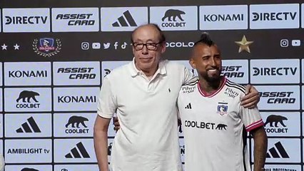 Jogador chileno Vidal é acusado de agressão sexual