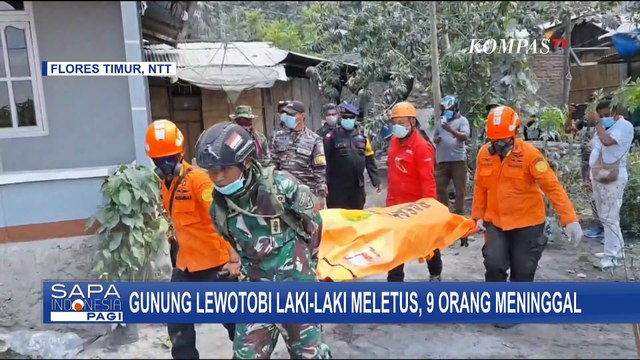 Erupsi Gunung Lewotobi Laki-Laki, TNI Bantu Pemakaman 5 Orang Meninggal Tertimpa Reruntuhan Material
