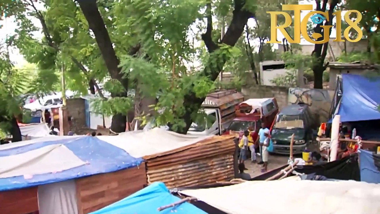 Plizyè fanmi ki viktim atak nèg ak zam nan katye solino al pran refij nan "Brun Ricot".