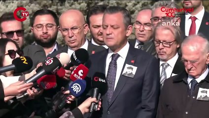 Özgür Özel, Bülent Ecevit'in mezarı başında konuştu: Gelecek yıllarda buraya iktidar olarak geleceğim