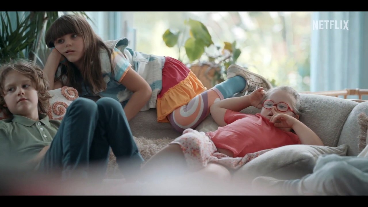 Mütter der Pinguine Trailer OV