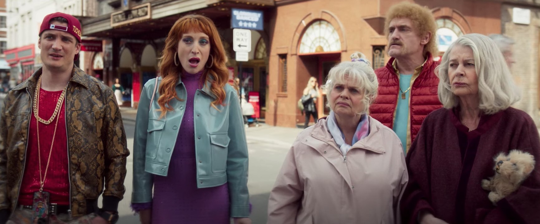 God Save the Tuche (2025) - Teaser 2 des Tuche 5