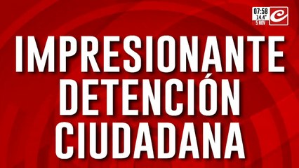 Tremendo video: mujer detuvo a ladrón con un sillazo en la cabeza