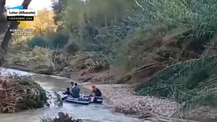 La Guardia Civil busca a los desaparecidos tras la dana en Letur