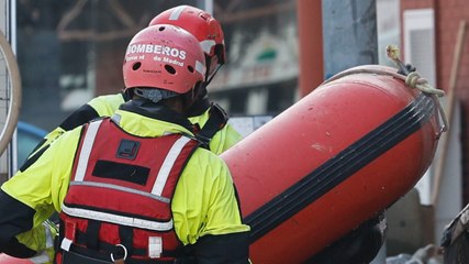 El Grupo Rescate Acuático busca posibles víctimas en el litoral valenciano