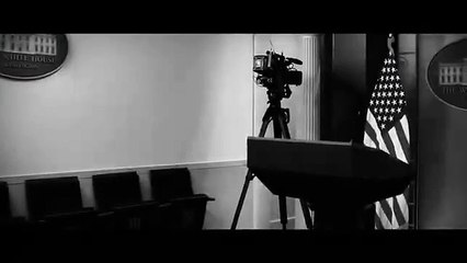 Plusieurs figures de la légendaire série The West Wing apportent leur soutien à Harris dans cette vidéo