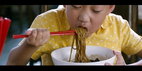 He can see ghost after his suicide attempt | Korean Movies Explained