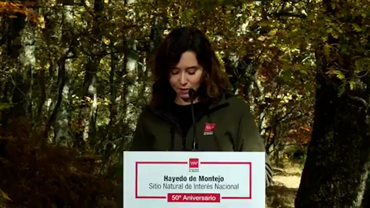 Ayuso se emociona sobre la DANA: "No voy a hacer declaraciones. Sólo quiero lo mejor para Valencia"