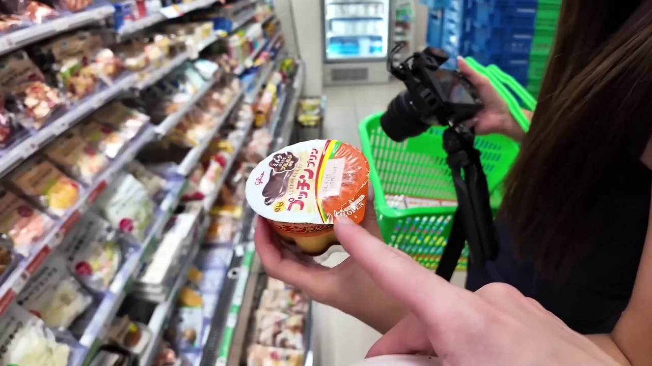 ME QUEDO EN JAPÓN ESPERANDO PARA LA VISA DE COREA! reencuentro con ABRIL y primeros dias de viaje!