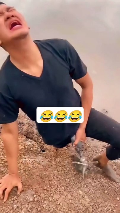 FUNNY MOMENTS 