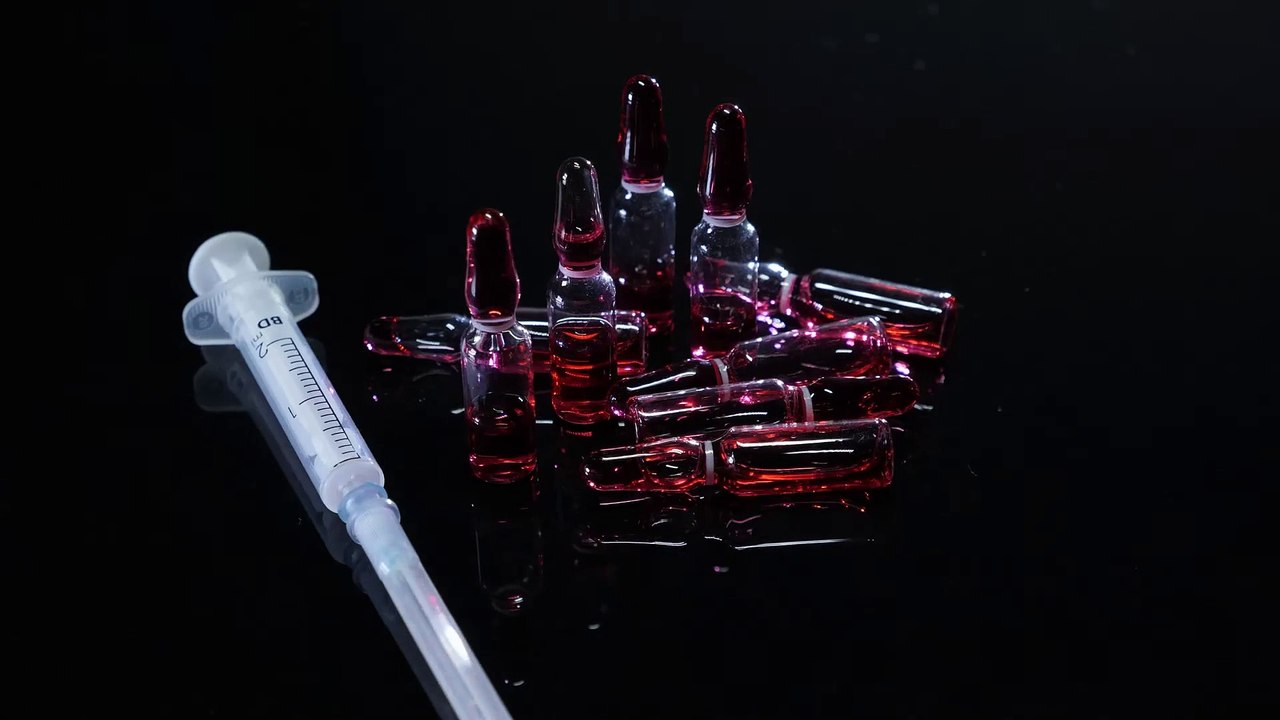 If Anti-Drug Ads Were Honest - Honest Ads [Scruff McGruff, War On Drugs Parody]