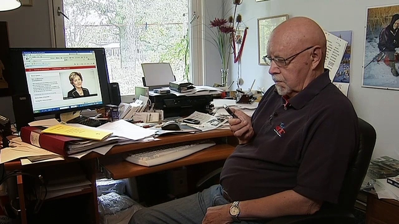 Osoitelappu tuntematon / Adresslapp okänd / Address Label Unknown (2012)