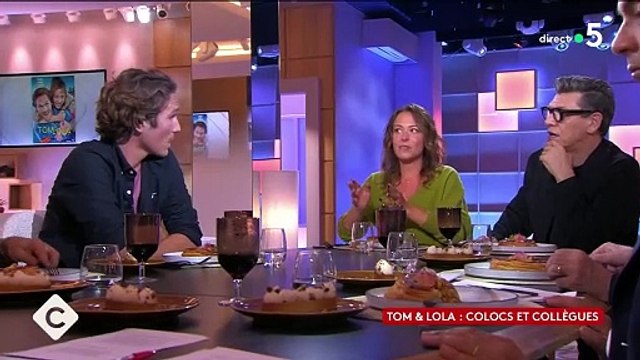 Dounia Coesens et Pierre-Yves Bon, C à Vous .