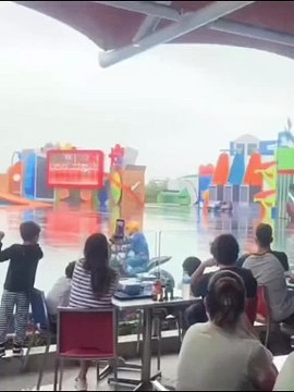 Apresentação de manobras radicais no Beto Carrero World termina em acidente
