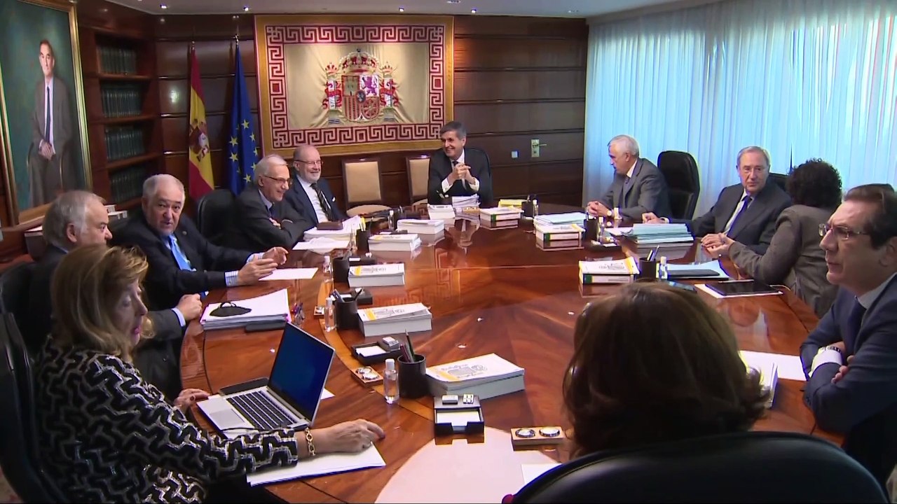 El TC corrige su doctrina y establece que el estado de alarma era suficiente