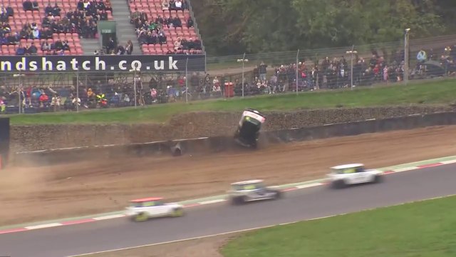 Mini Challenge Trophy Championship 2024 Brands Hatch Race 2 Purches Flips