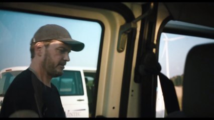 Niemand ist bei den Kälbern | movie | 2022 | Official Trailer