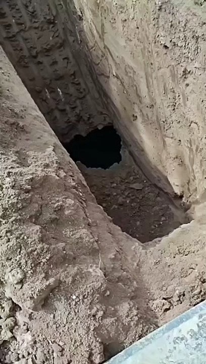 Apa yang terjadi di bawah tanah.