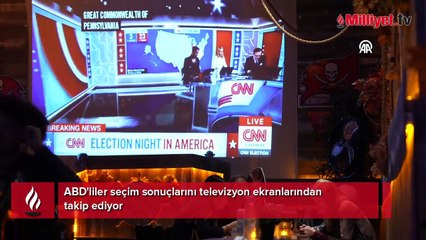 ABD'liler seçim sonuçlarını televizyon ekranlarından takip ediyor